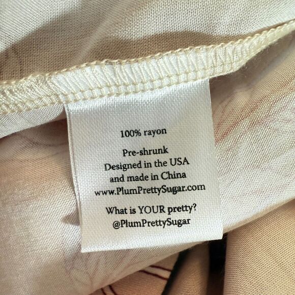 PLUM PRETTY SUGAR Floral Pajama Button Up Shirt Top M Soft Rayon Pink EUC B50 - Picture 5 of 5